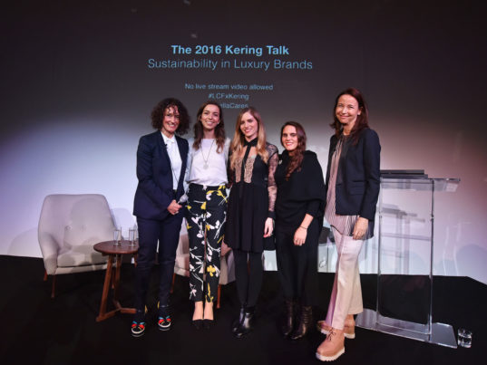 2016-kering-sustainability-award-london-college-fashion-1-537x403