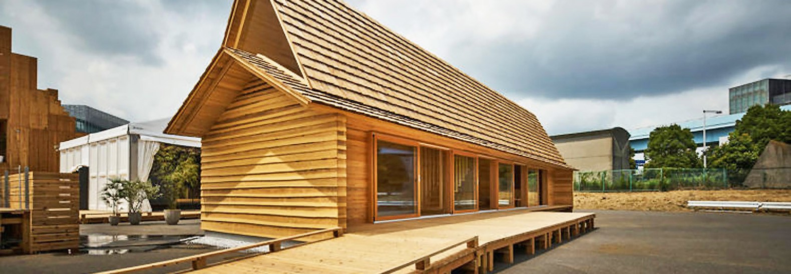 Airbnb-Samara-community-center-1-1580x549