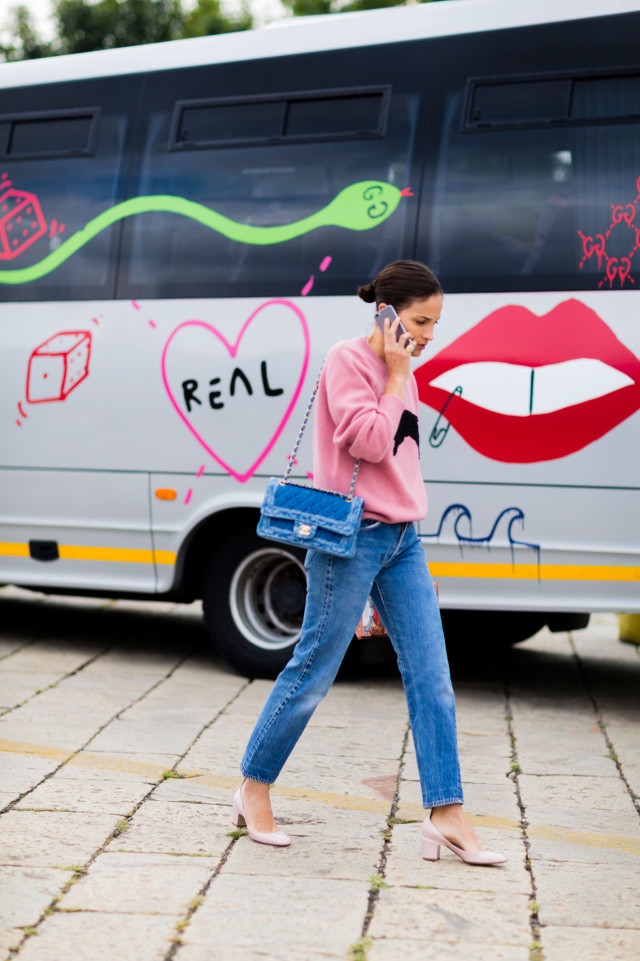 MFW-street-style-01.nocrop.w1800.h1330.2x