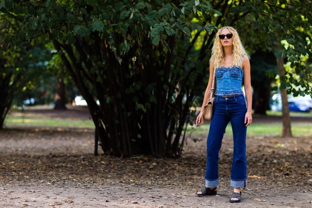 MFW-street-style-43.nocrop.w1800.h1330.2x