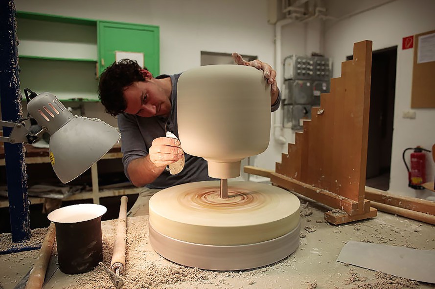 Mygdal-Plantlamp-Process-889x592