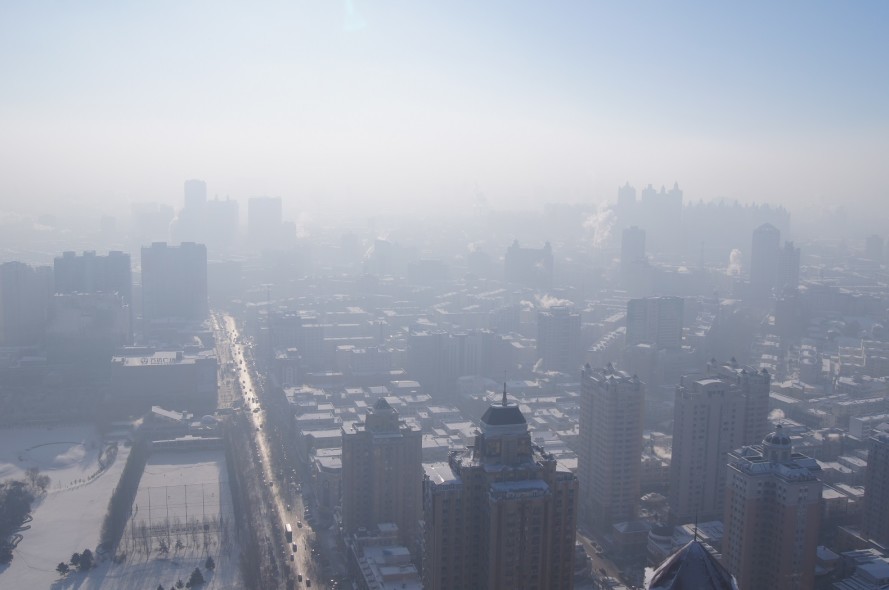 Smog-China-City-Harbin-889x590
