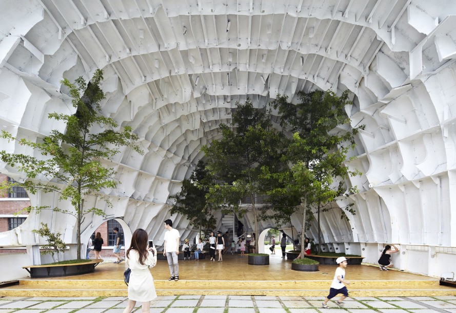 TempL-by-shinslab-architecture-Inside-889x609 (1)
