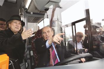 buses