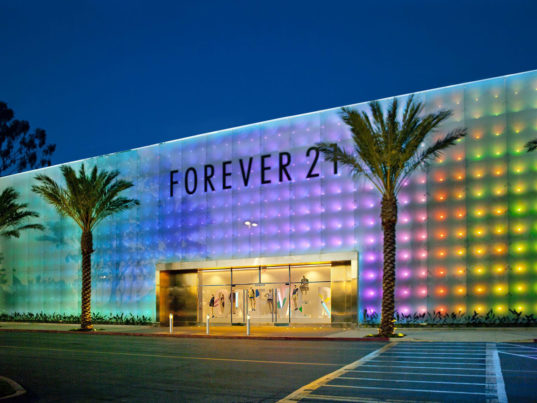 forever-21-537x403