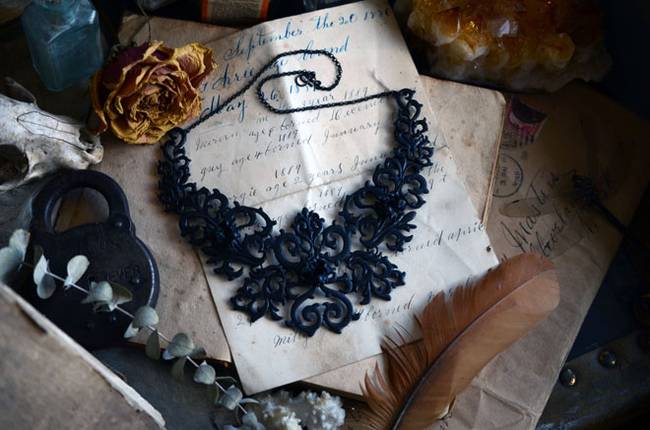 lady-locks-roadkill-jewelry-1.jpeg.650x0_q70_crop-smart