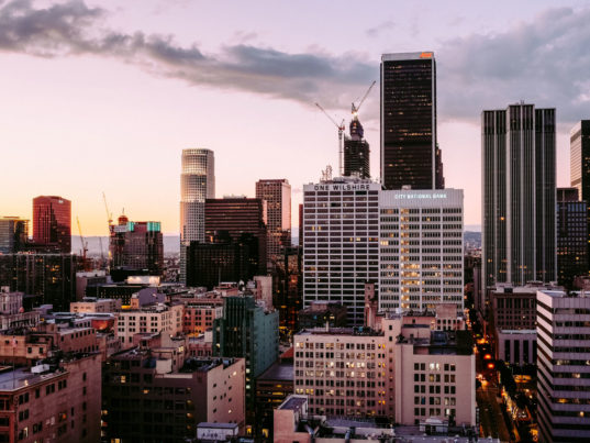 los-angeles-537x403