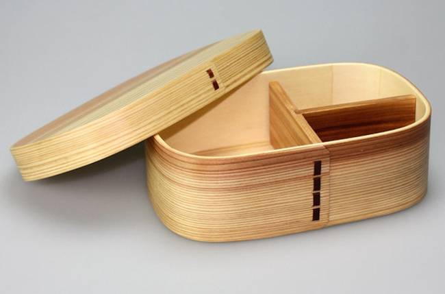 magewappa_lacquer_box.jpg.650x0_q70_crop-smart