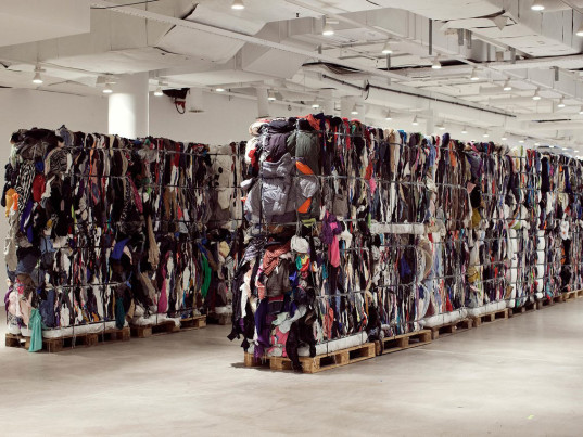 maja-weiss-vetements-recycled-1-537x403