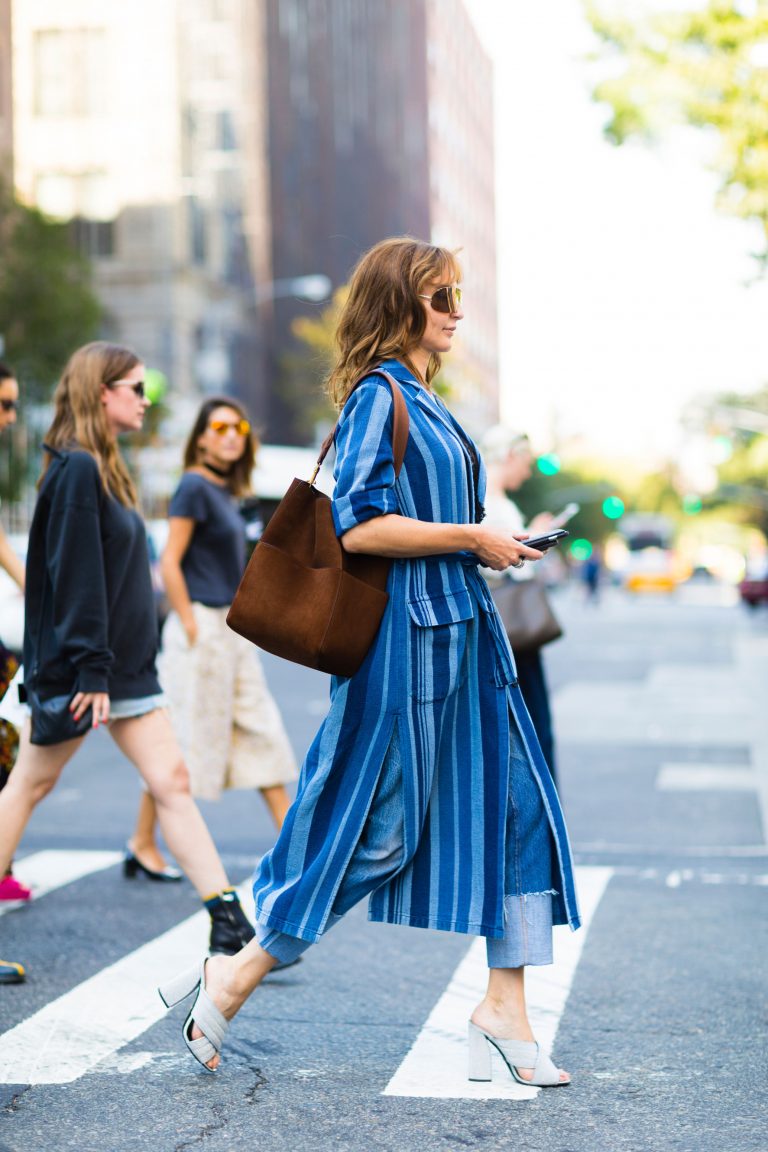 nyfw-street-style-day8-31.nocrop.w1800.h1330.2x-768x1152