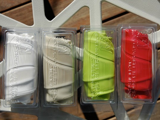 onemoment-biodegradable-shoe-4-537x402