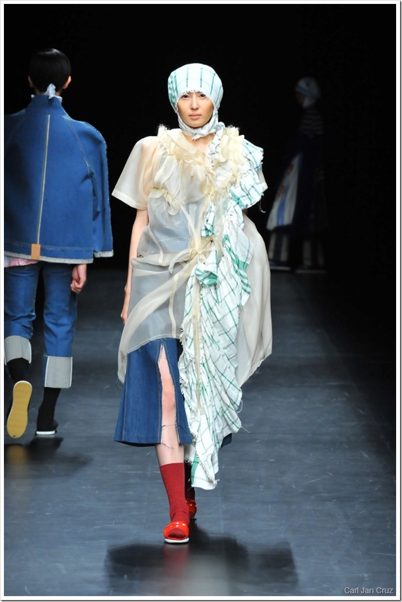runway_00050_x_thumb