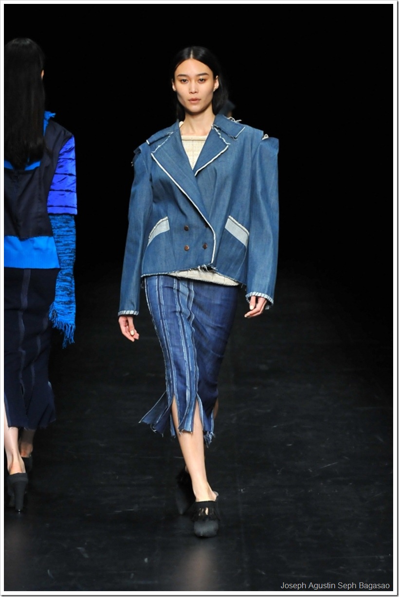 runway_00400_x_thumb