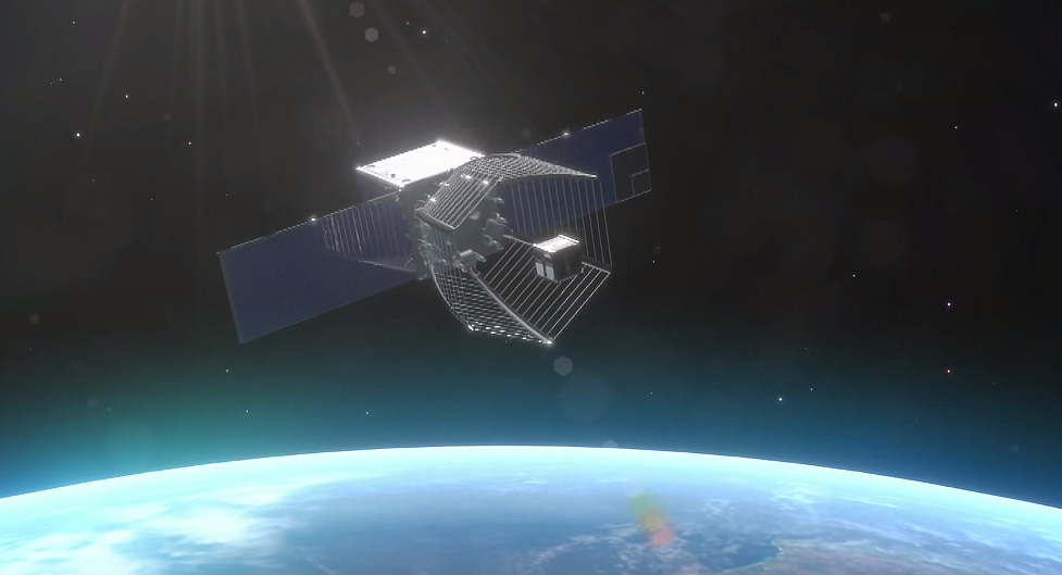 swiss-space-junk-pac-man-2015-07-06-01