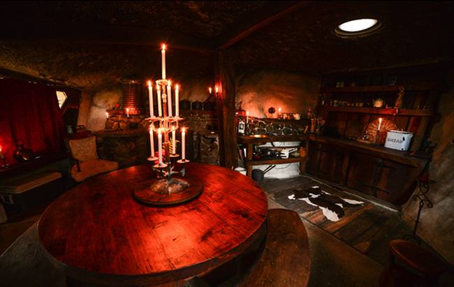 underhill-cave-home