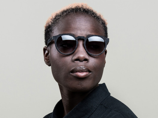 worn-mosevic-recycled-denim-sunglasses-2-537x403