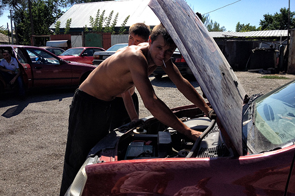 Car-Maintanance0106web