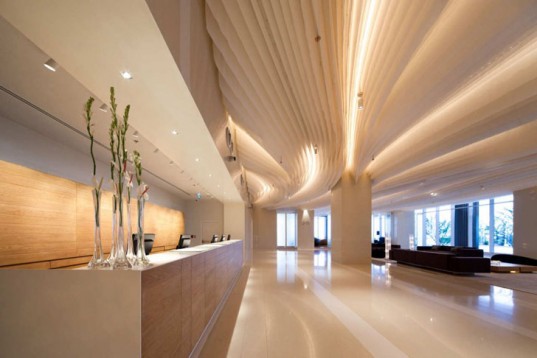 Department-Of-Architecture-Waves-Frabric-Ceiling-Hilton-Pattaya-Hotel-Thailand-3-537x358