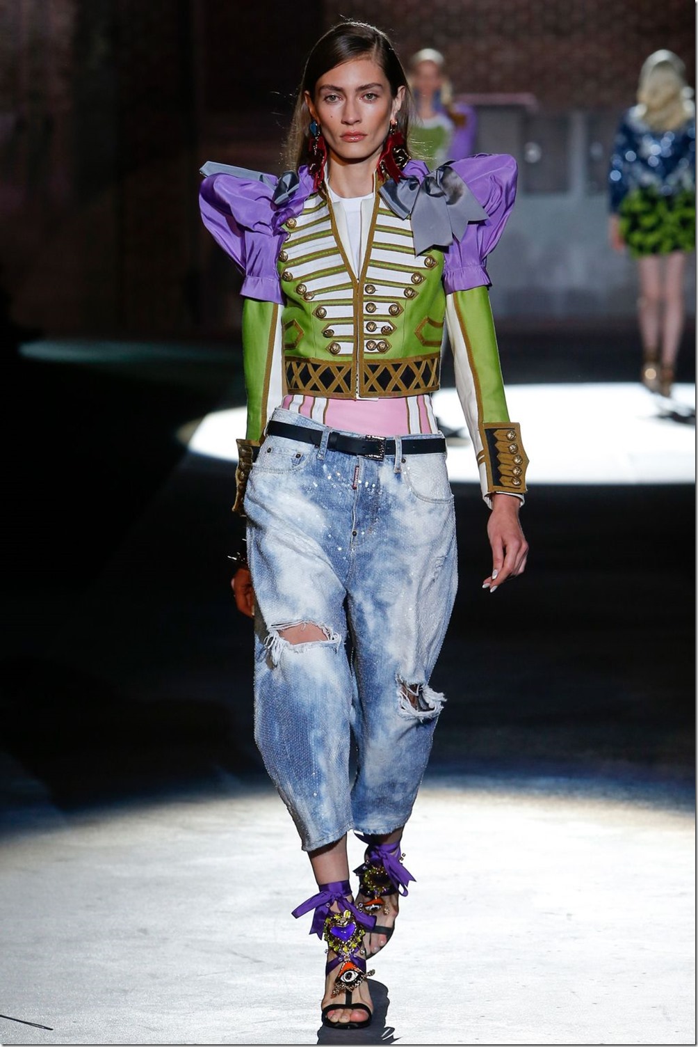 Dsquared2-Spring-Summer-2017-14_thumb