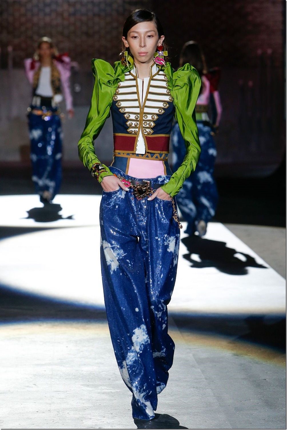 Dsquared2-Spring-Summer-2017-19_thumb