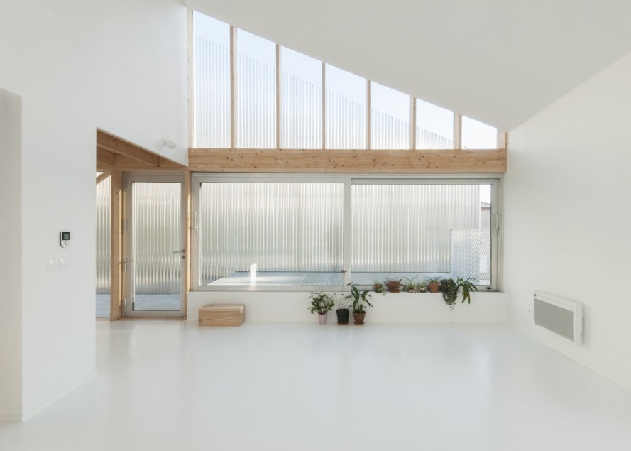 Sud-converted-barn-by-GENS-8-889x635