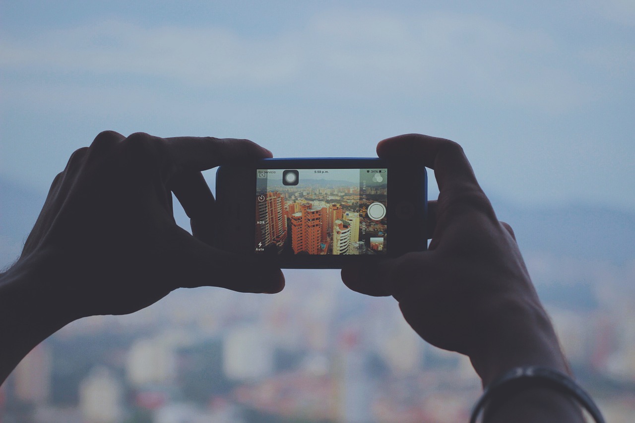 smartphone-731274_1280