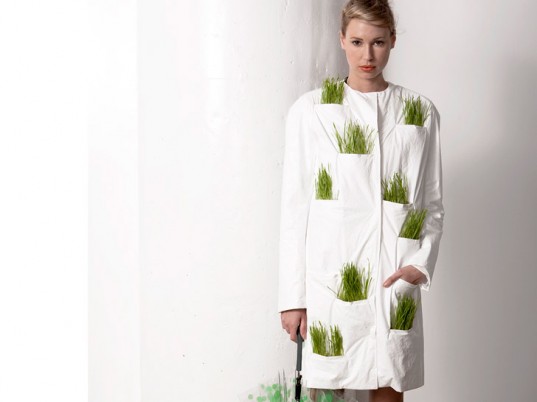 wrk-shp-tyvek-wheatgrass-dress-1-537x402
